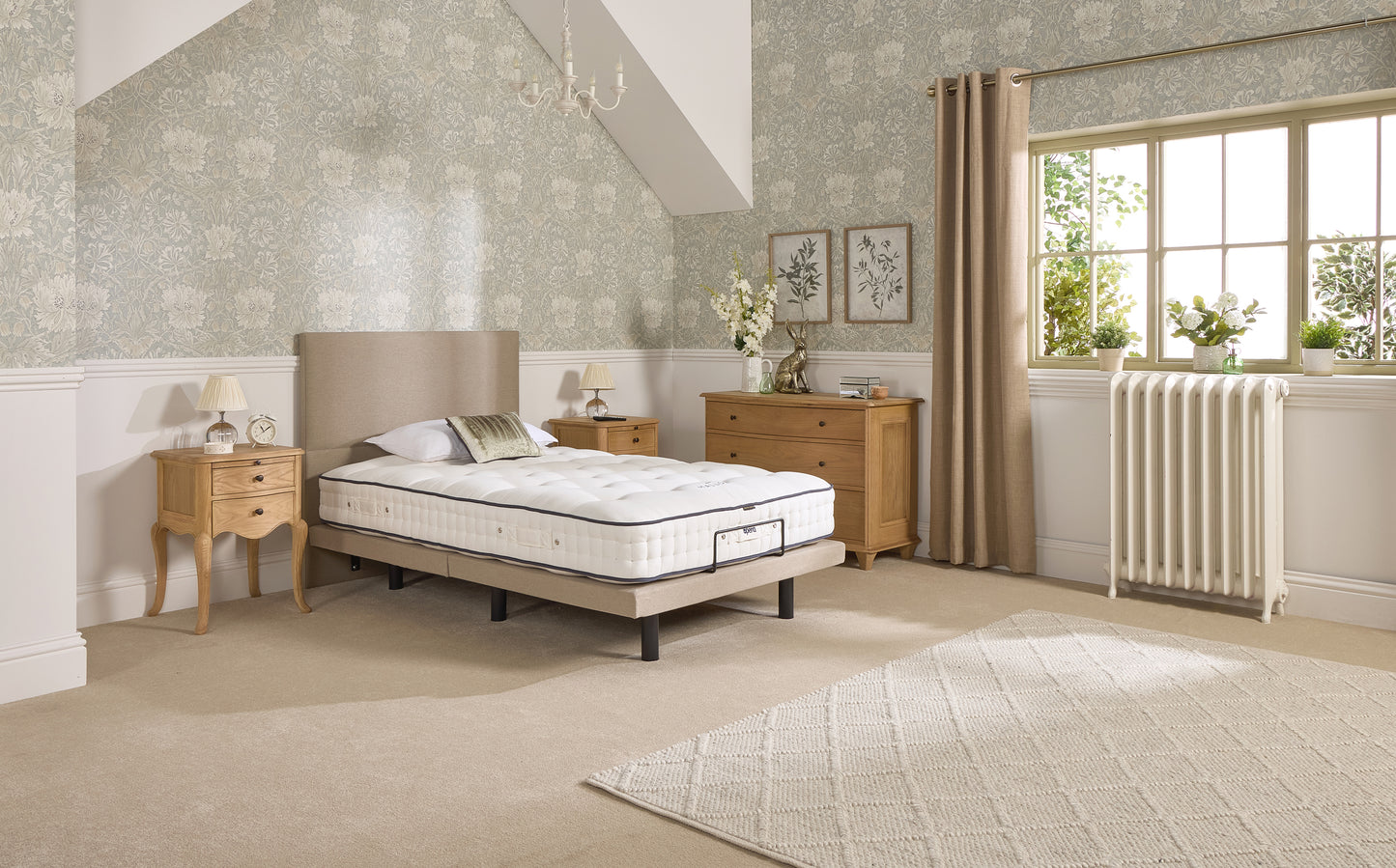Jade Motion Adjustable Bed With An Emporia Pocket Sprung Soft, Medium Or Firm Feel Mattress VAT FREE