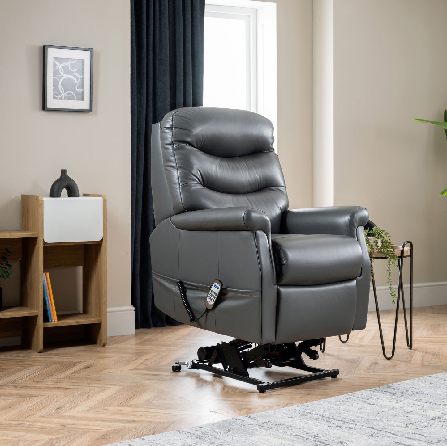 Celebrity Hollingwell Cloud Zero Triple Motor Rise And Recliner Leather Armchair With Lumbar & Headrest Adjustment Option VAT FREE