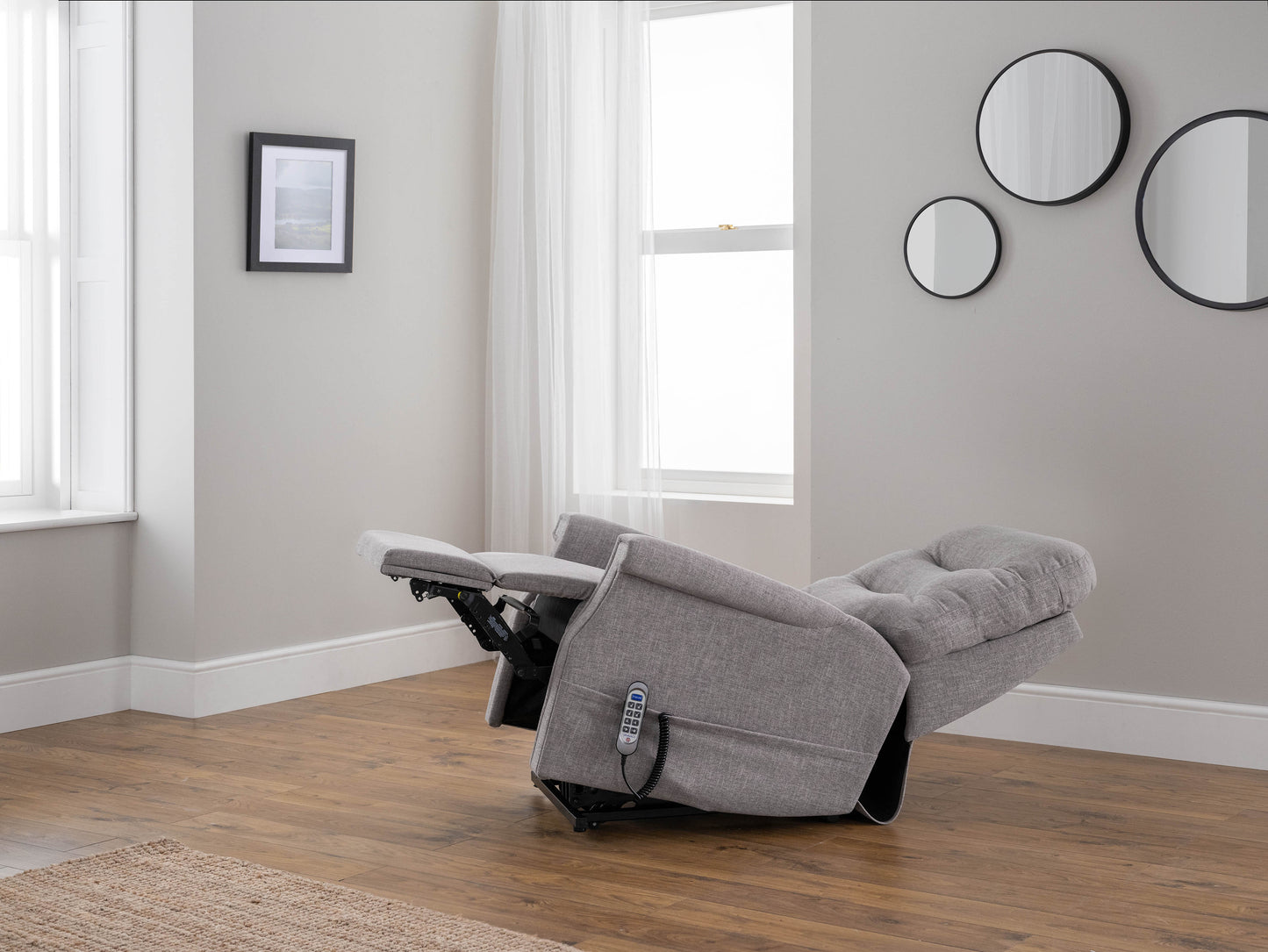 Celebrity Sandhurst Cloud Zero Triple Motor Rise And Recliner Fabric Armchair With Mammoth Foam With Adjustable Headrest Option VAT FREE