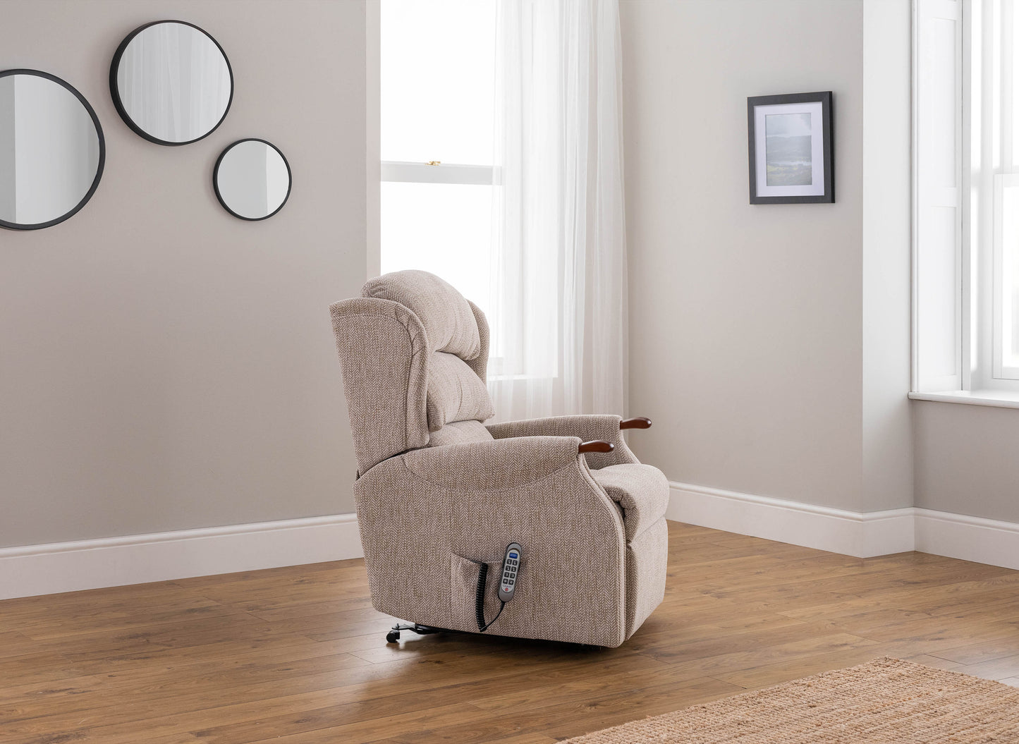Celebrity Westbury Fabric Single Motor Rise And Recliner Armchair With Mammoth Foam VAT FREE