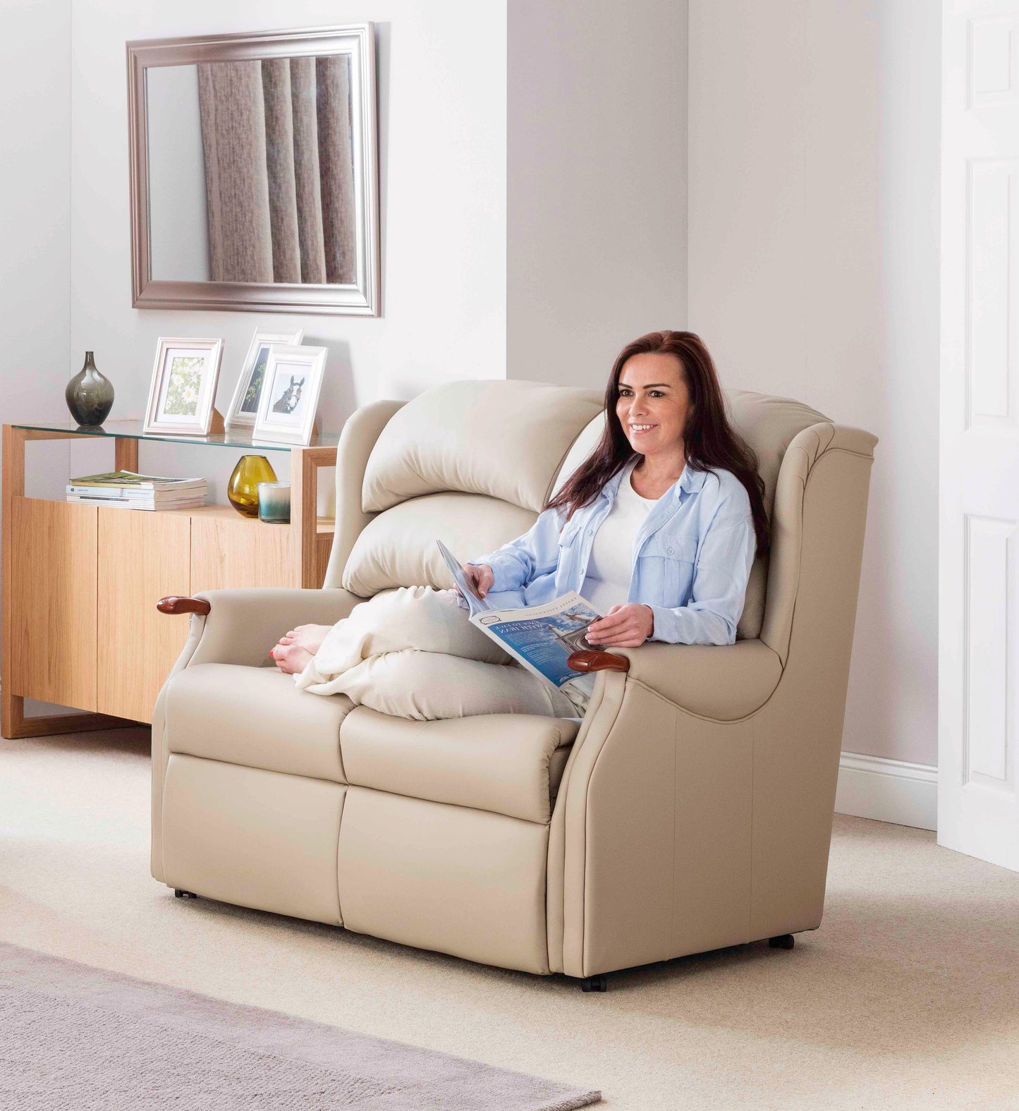 Celebrity Westbury Two Seater Fixed Leather Sofa