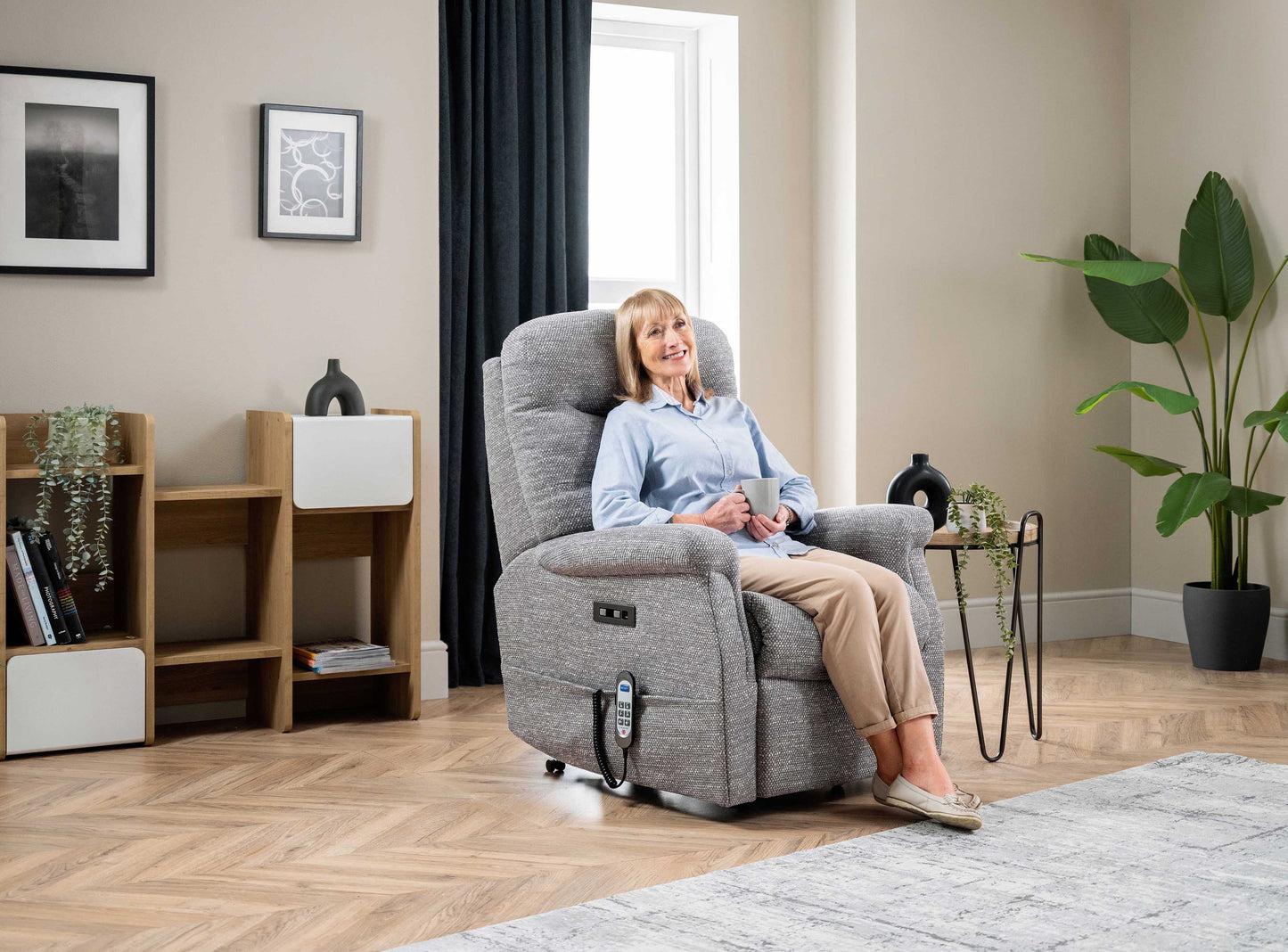 Celebrity Hollingwell Fixed Fabric Armchair With Mammoth Foam