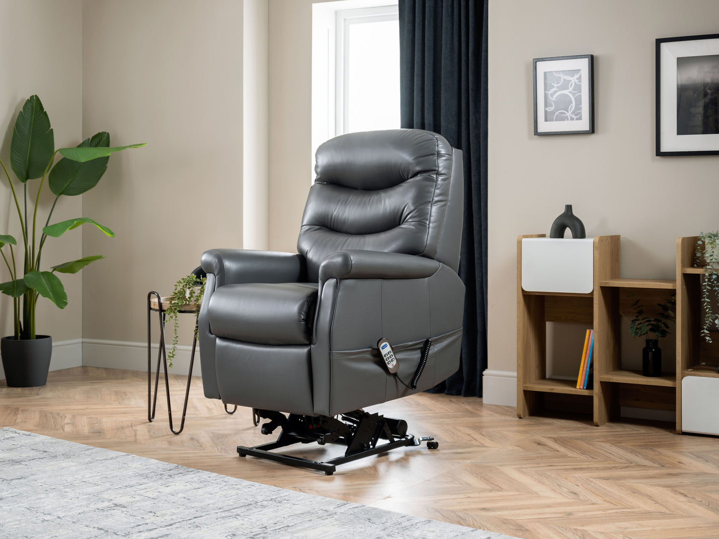 Celebrity Hollingwell Cloud Zero Triple Motor Rise And Recliner Leather Armchair With Lumbar & Headrest Adjustment Option VAT FREE