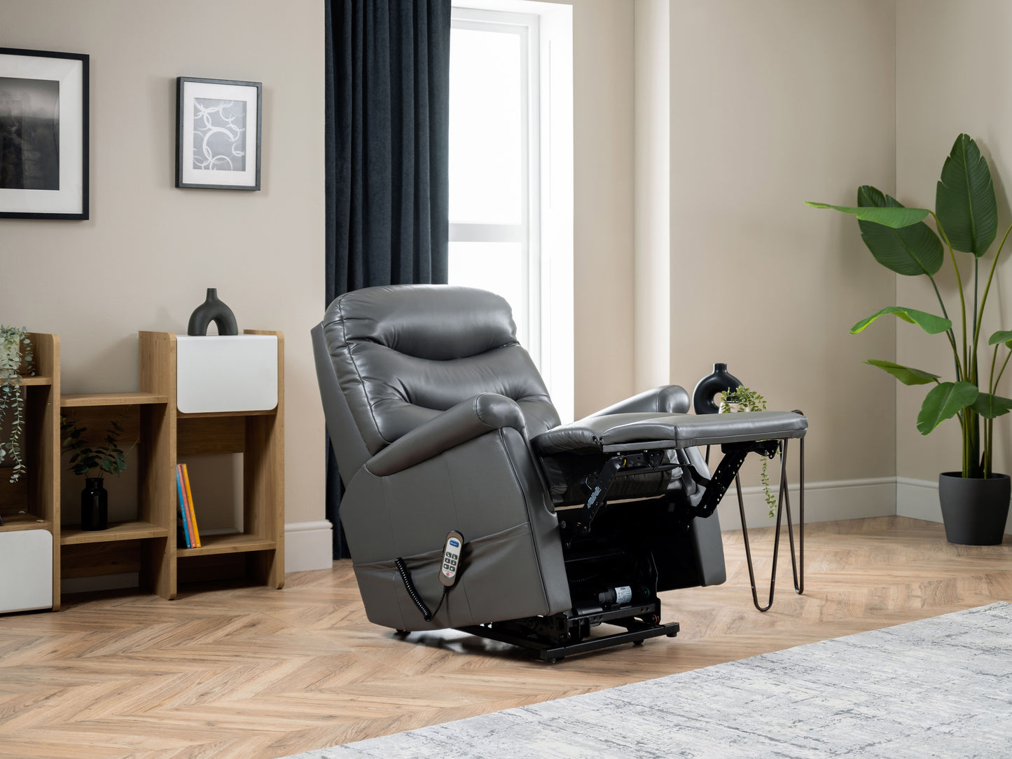 Celebrity Hollingwell Cloud Zero Triple Motor Rise And Recliner Leather Armchair With Lumbar & Headrest Adjustment Option VAT FREE