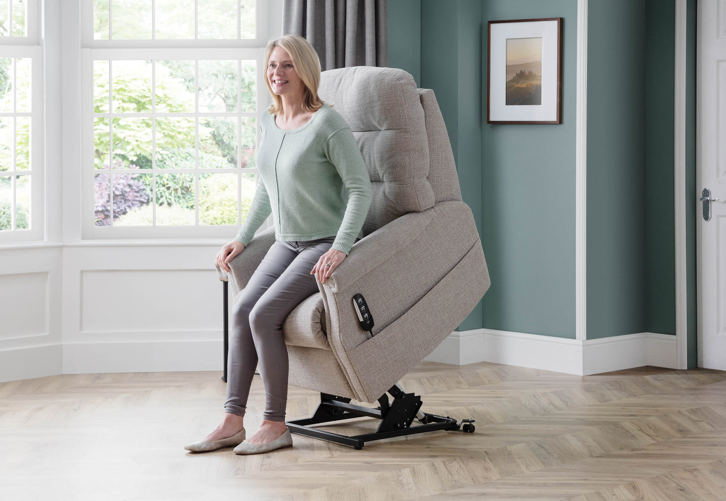 Celebrity Sandhurst Dual Motor Rise And Recliner Fabric Armchair With Mammoth Foam With Adjustable Headrest Option VAT FREE