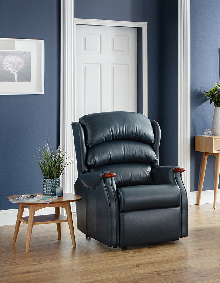 Celebrity Westbury Cloud Zero Triple Motor Rise And Recliner Leather Armchair With Lumbar & Headrest Adjustment Option VAT FREE