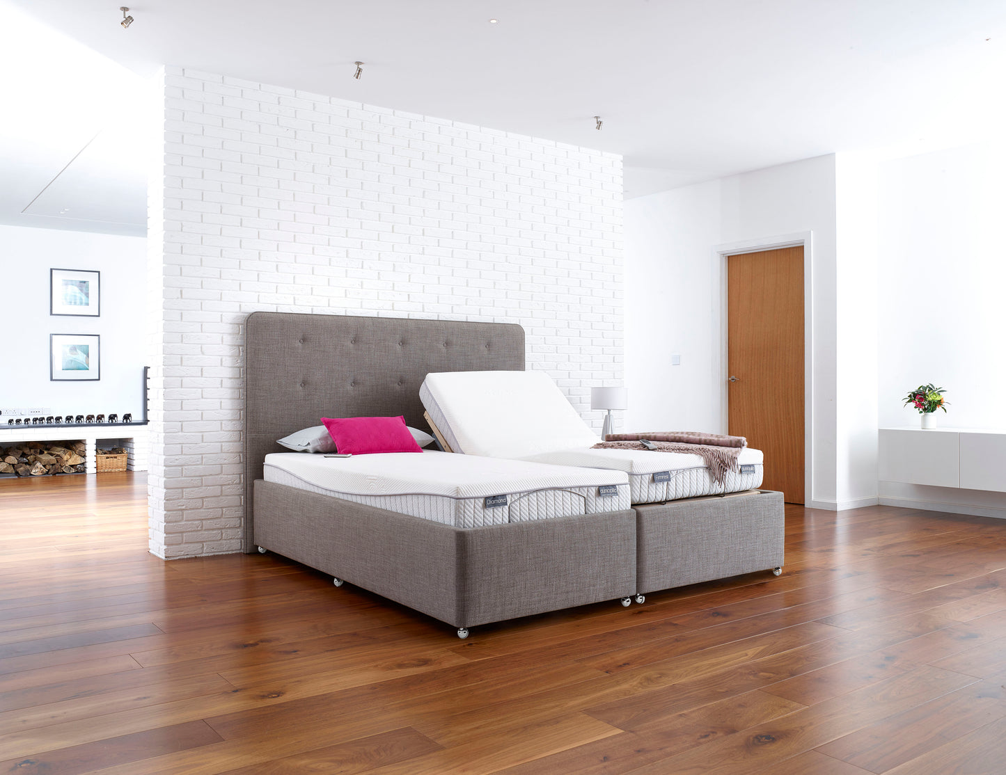 Dunlopillo Firmrest Premium Talalay Latex Electric Adjustable Bed Set