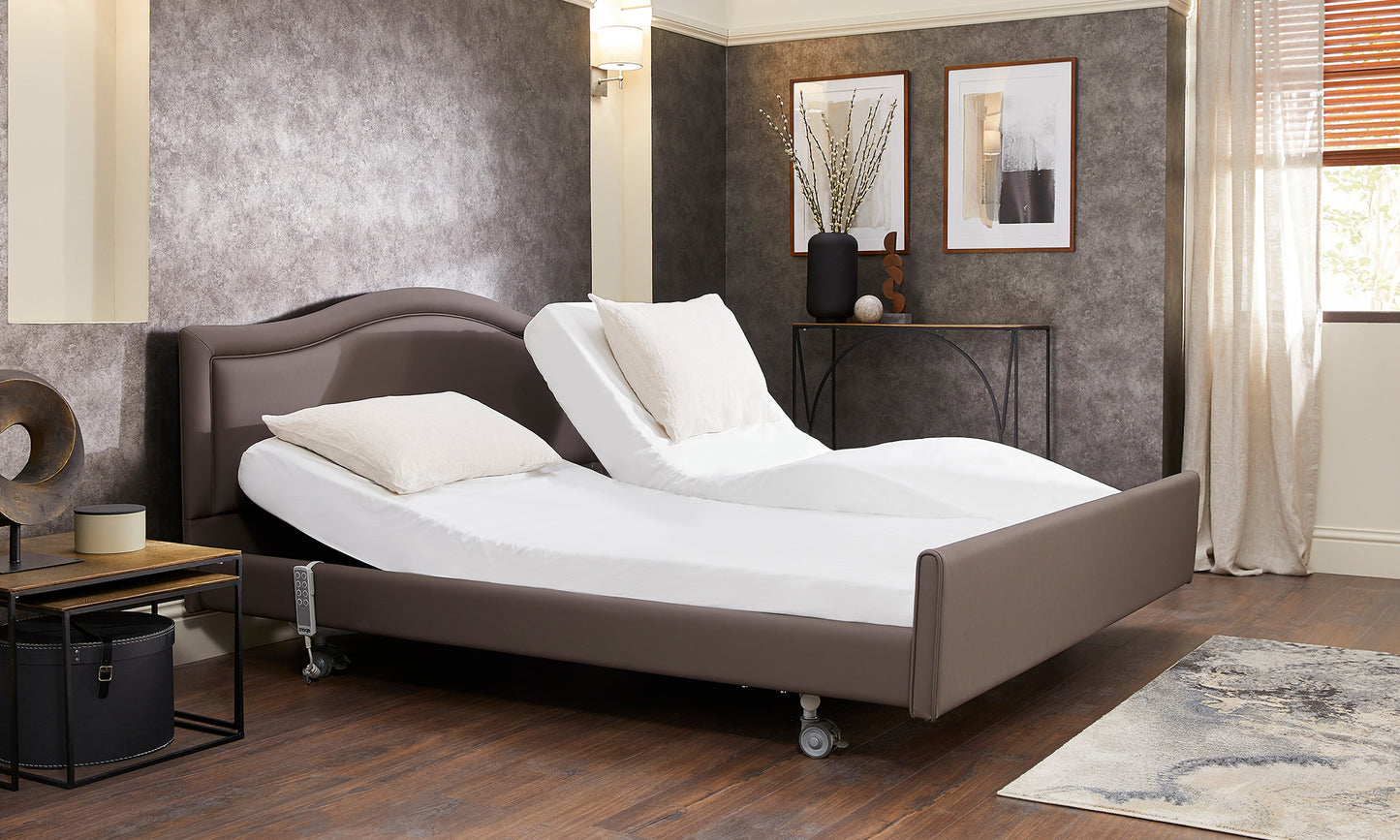 Signature Comfort Profiling High Low Home Care Adjustable Bed With A Gel Pro 4000 Pocket Sprung Medium Firm Feel Mattress VAT FREE