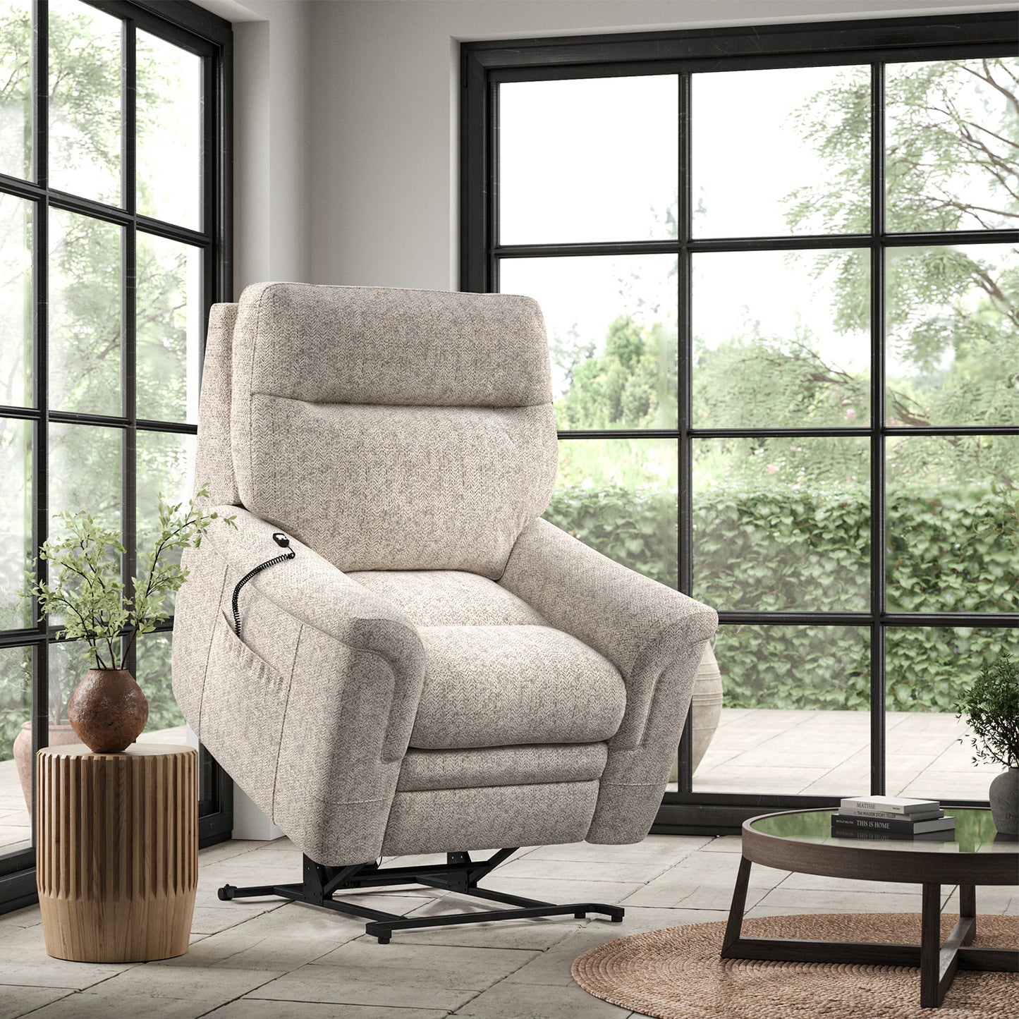 Parker Knoll Hudson 23 Dual Motor Fabric Riser Recliner Armchair