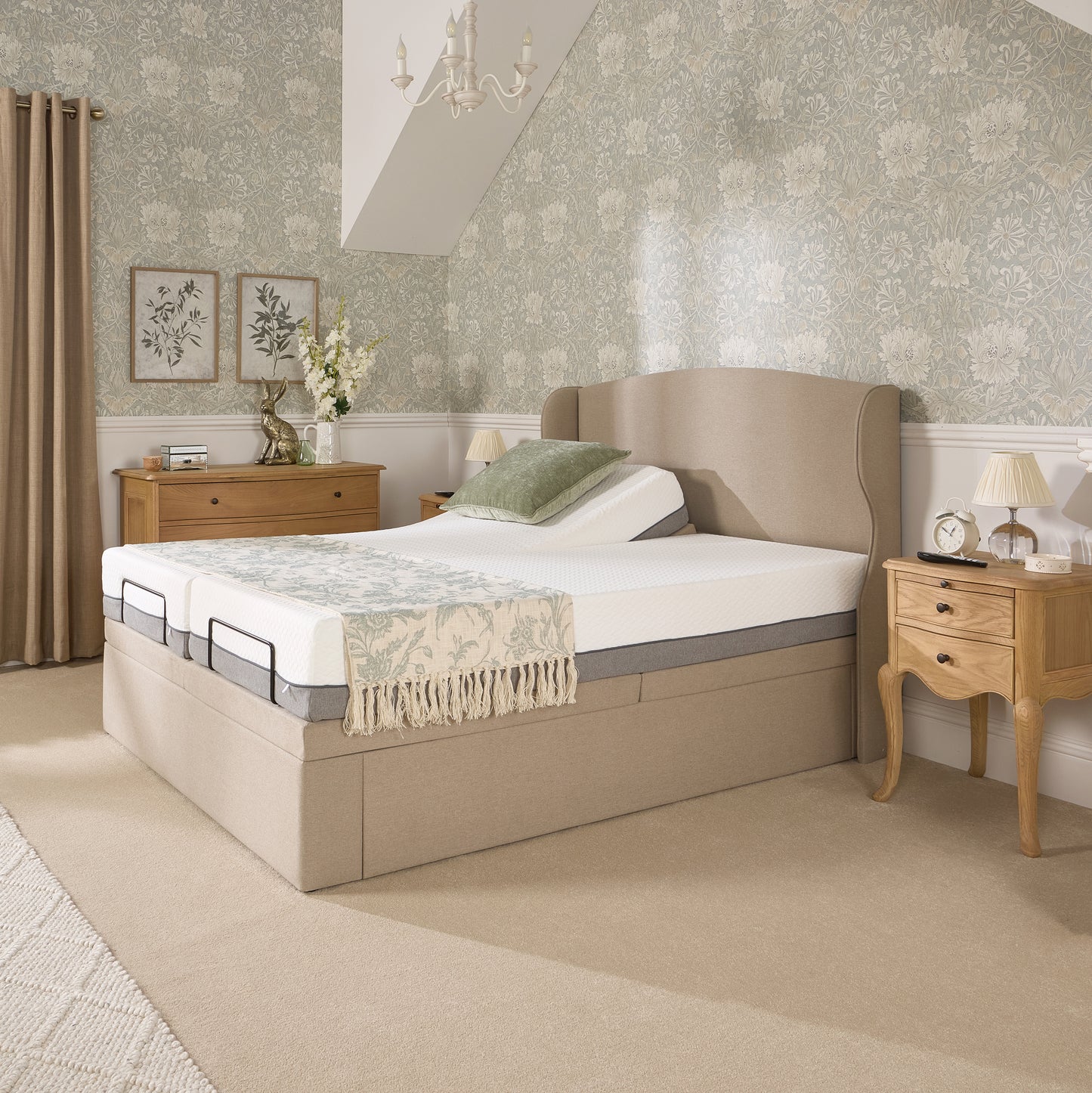 Ruby Motion Divan Adjustable Bed With A Gel Pro 4000 Pocket Sprung Medium Firm Feel Mattress VAT FREE