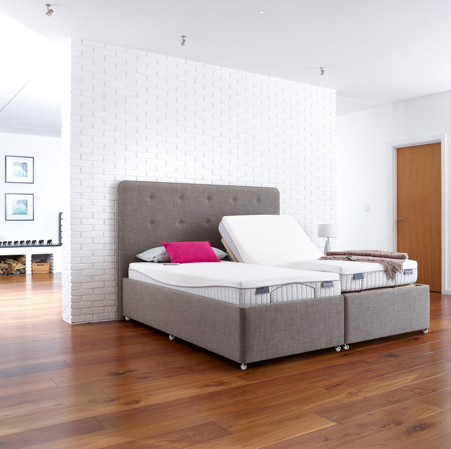 Dunlopillo Firmrest Premium Talalay Latex Electric Adjustable Bed Set