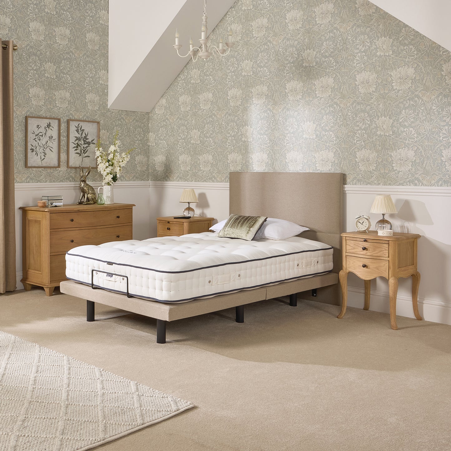 Jade Motion Adjustable Bed With An Emporia Pocket Sprung Soft, Medium Or Firm Feel Mattress VAT FREE