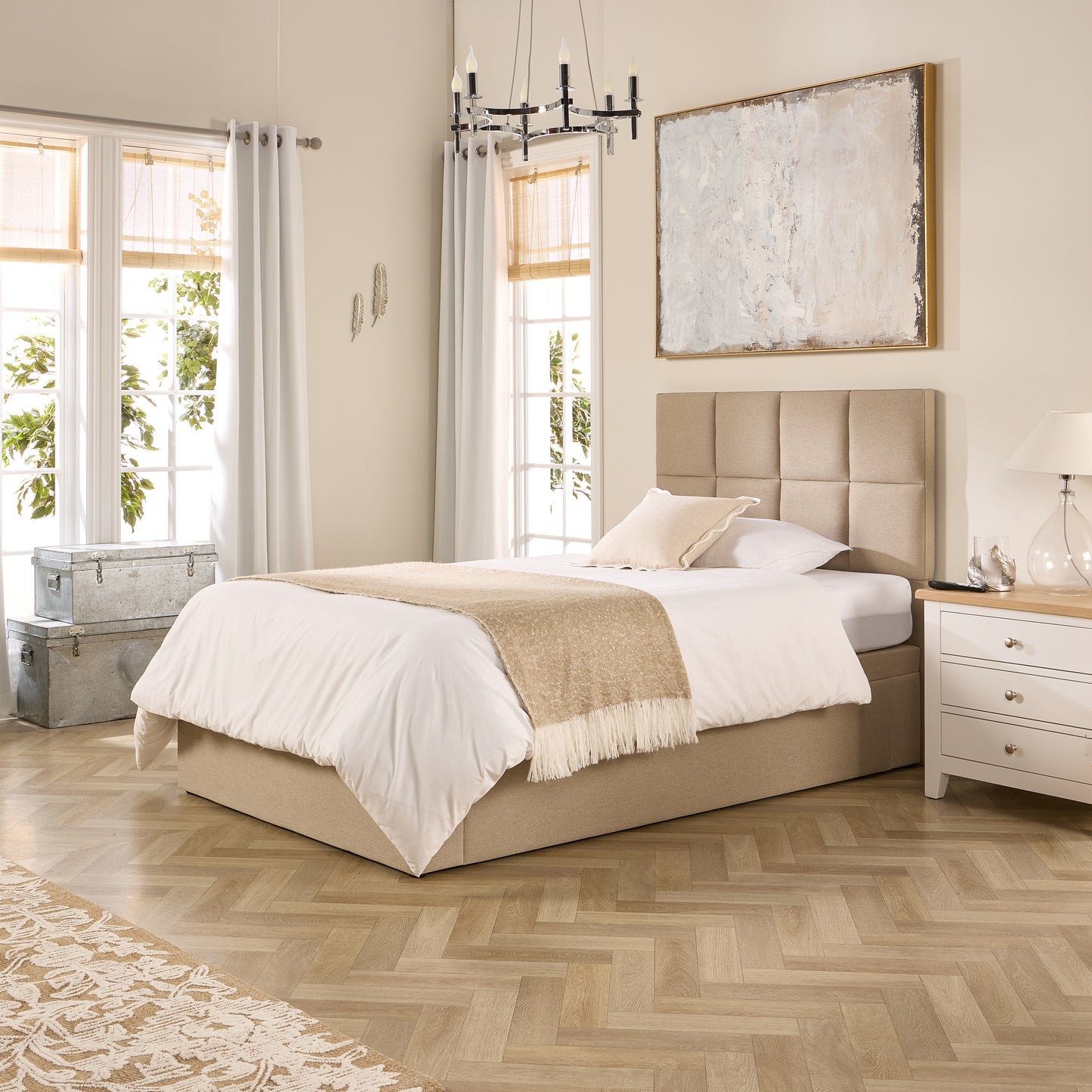 Opal Motion Divan Adjustable Bed With A Natural 2500 Pocket Sprung Medium Feel Mattress VAT FREE