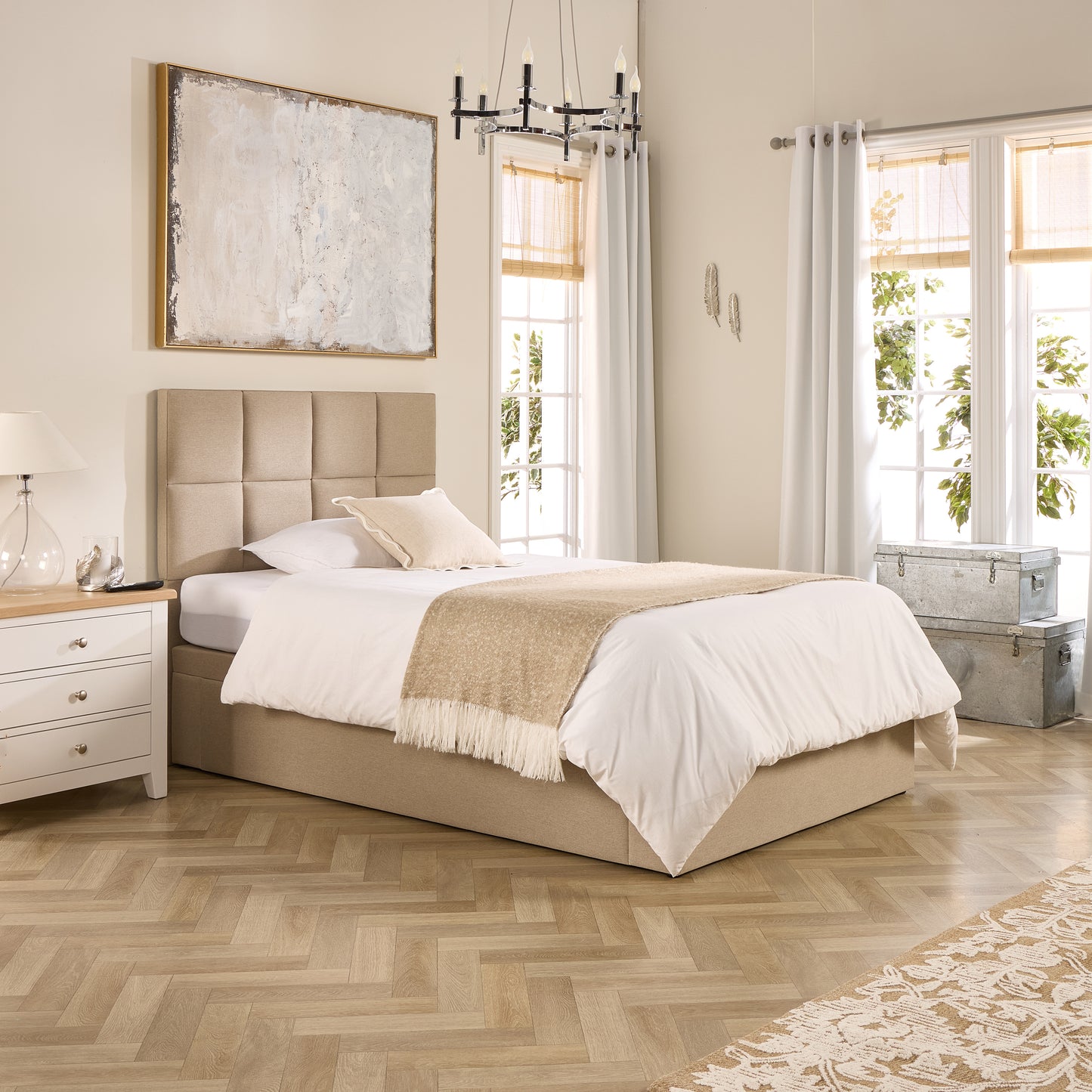 Opal Motion Divan Adjustable Bed With A Natural 2500 Pocket Sprung Medium Feel Mattress VAT FREE